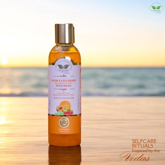 Plum & Goji Berry Skin Brightening Face Wash - 200 ml